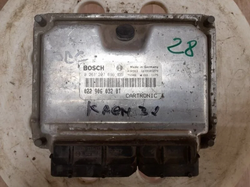 Эбу двигателя Porsche Cayenne 2003-2010 0261207696 955