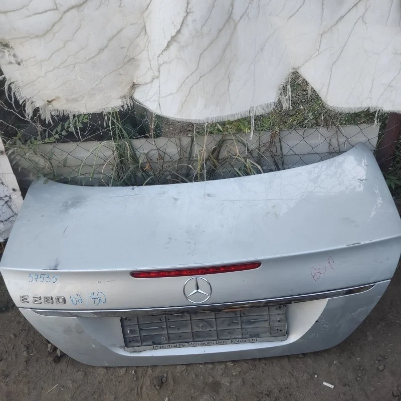 Крышка багажника Mercedes-Benz E-Class 2007-2010 A2117500075 W211