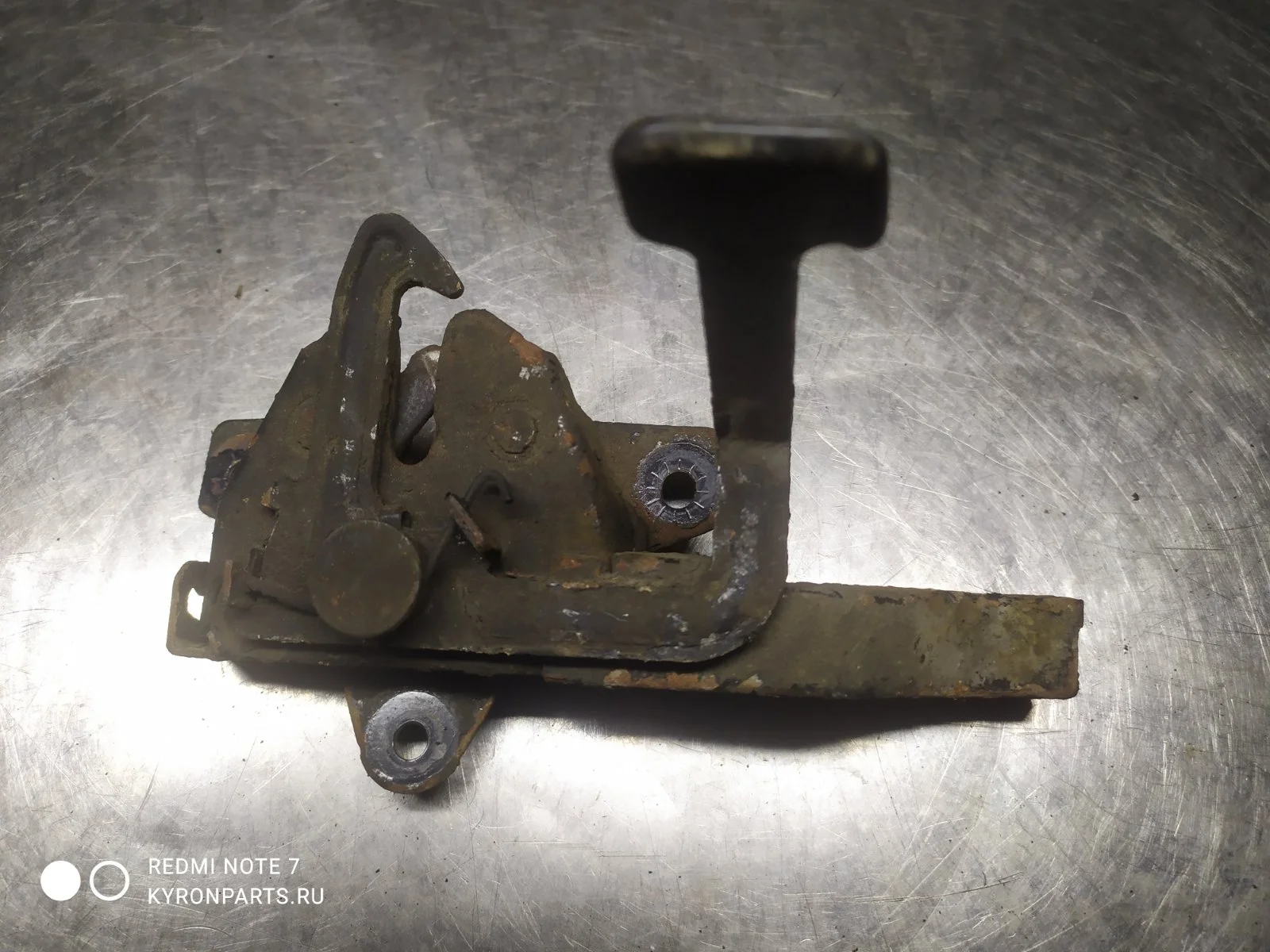 Замок капота Ssangyong Actyon sports >2012 Q100