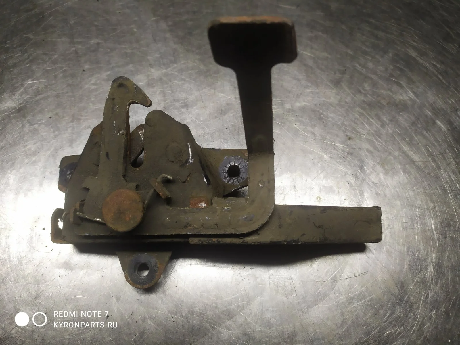 Замок капота Ssangyong Actyon sports >2012 Q100