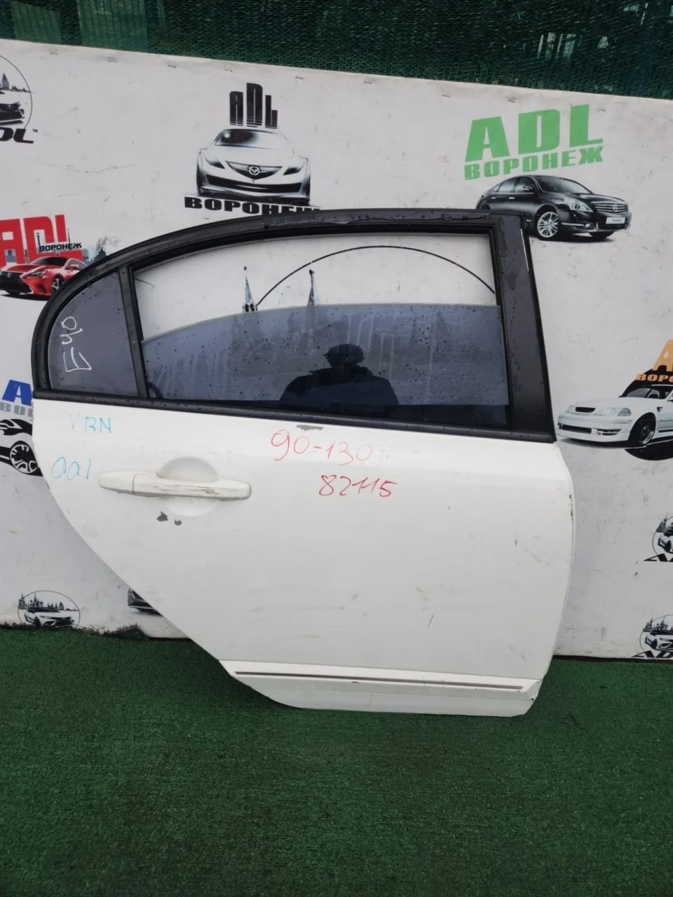 Дверь Honda Civic 8 2006-2011 67510SNAU00ZZ 4D, задняя правая