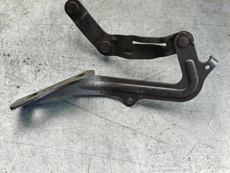 Петля капота ford s-max 2006-2014