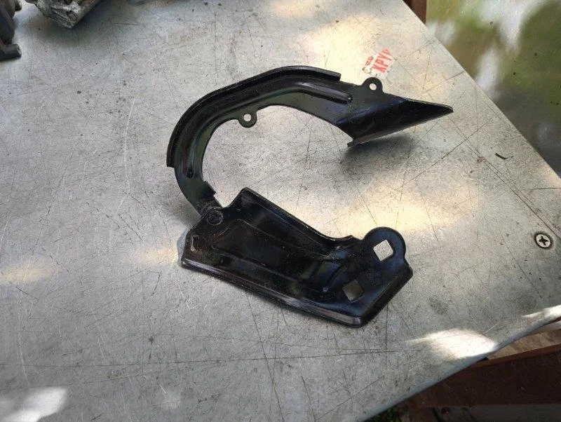 Петля капота ford Focus 3 2011-2019