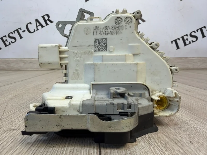 Замок двери Audi А4 2008-2015 B8