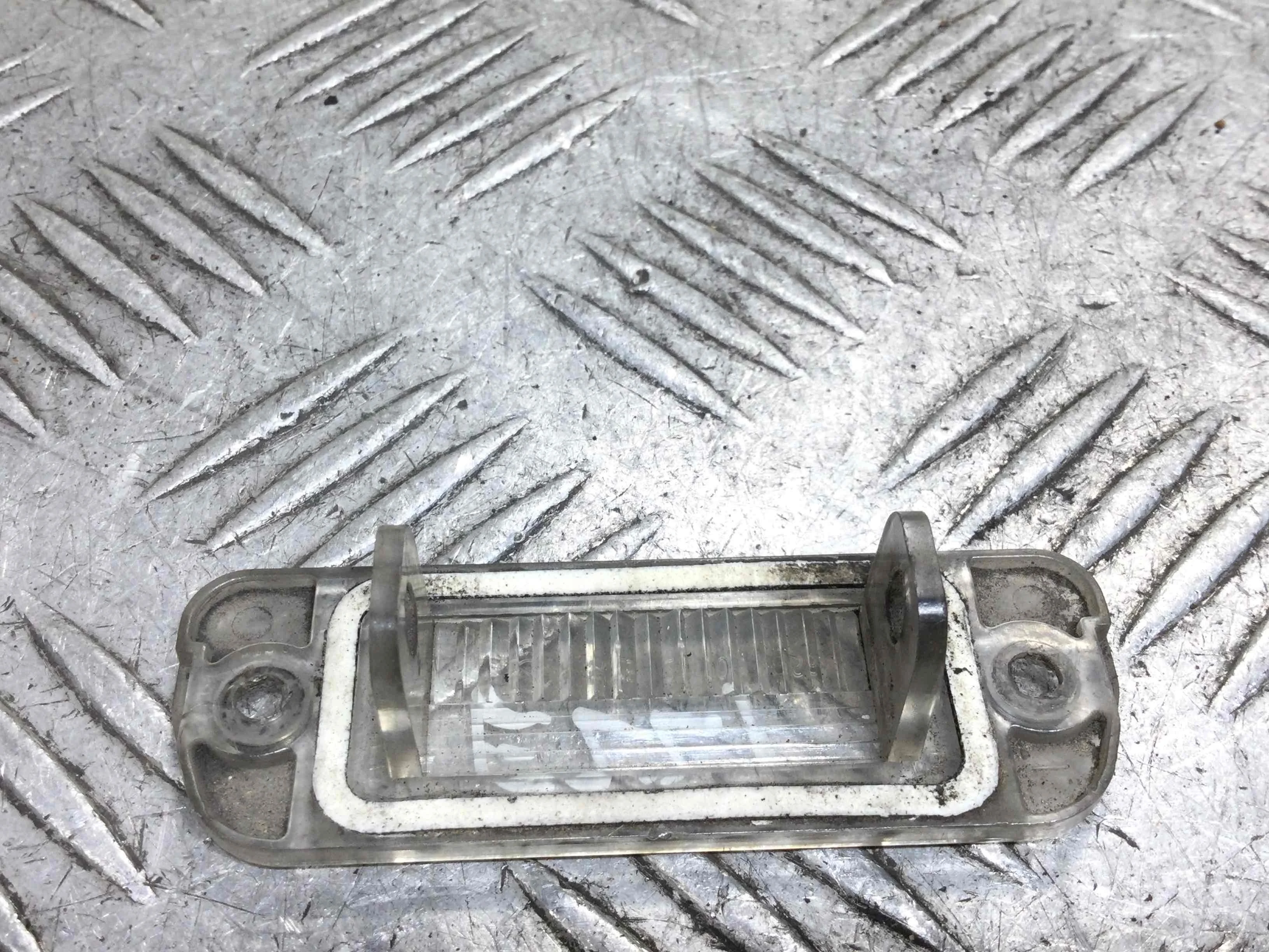 Подсветка номера Mercedes ML W164 (2005-2008) дизель 3.0 CDI Автомат Внедорожник