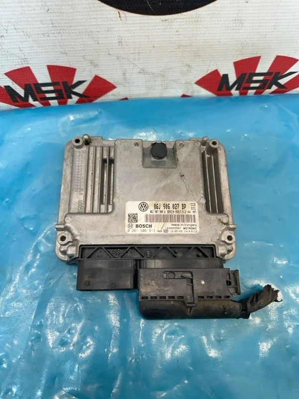 Блок управления двигателем Volkswagen Tiguan 06J906027BP CCZ