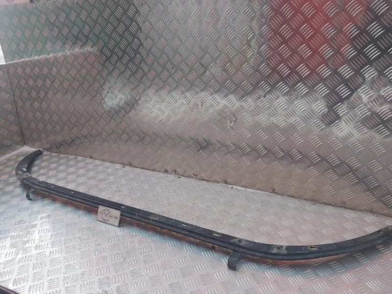 Усилитель переднего бампера нижний (коса) Fiat Ducato 1347922080