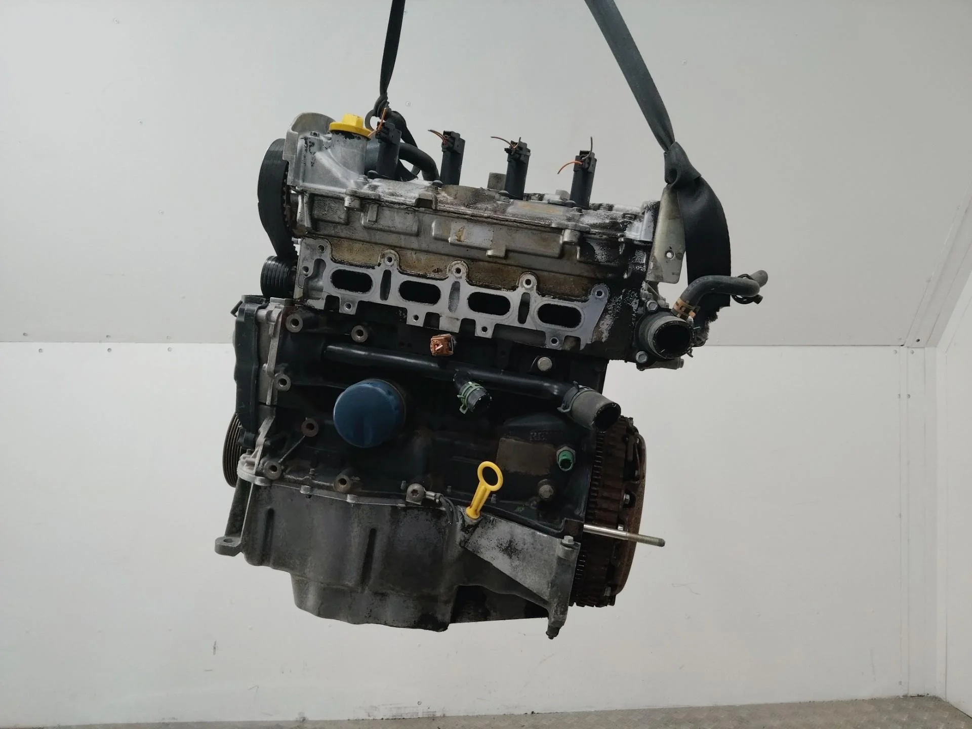 Двигатель K4M490 Lada largus  1.6 Бензин