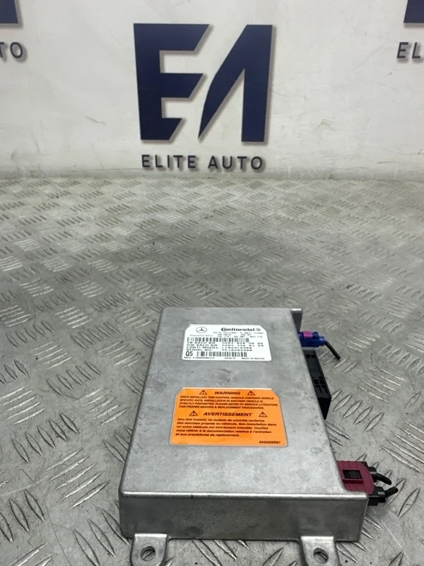 Блок управления телефоном Mercedes E 2010 A2048202085 W212 3.5