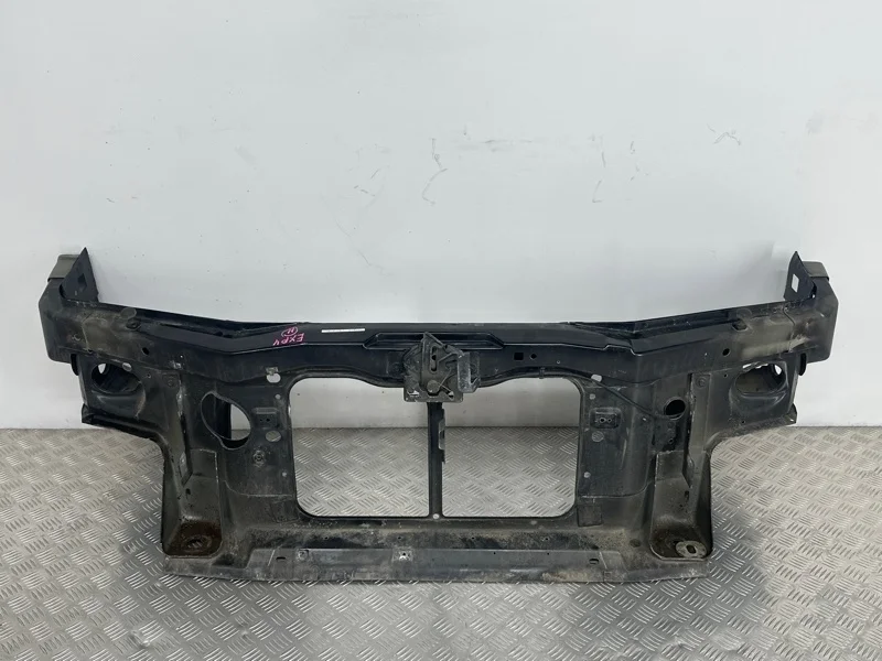Передняя панель Ford Explorer 4 U251