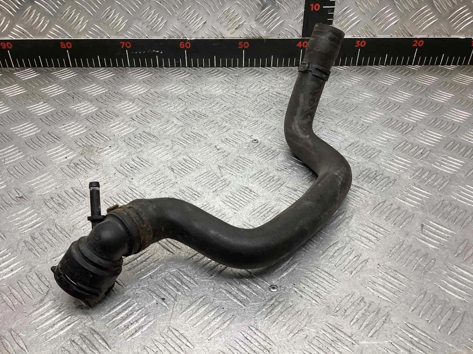 Патрубок радиатора Volkswagen Touran Touran I (1T) 2003-2006 2004 1,9 TDi Дизель МКПП 6ст. Минивэн.