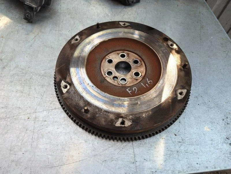 Маховик мкпп ford Focus 2 2005-2011