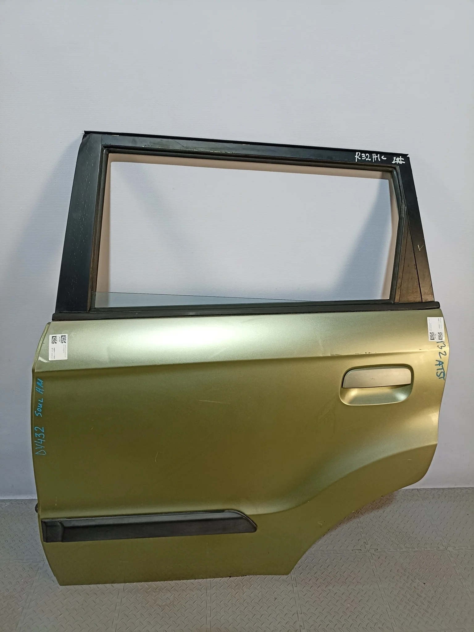 ДВЕРЬ KIA SOUL 770032K010 ЗАДНЯЯ ЛЕВАЯ  зеленый DY432