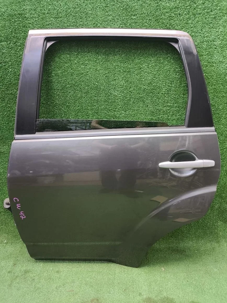 Б.у. дверь MITSUBISHI OUTLANDER XL CW4W MITSUBISHI OUTLANDER XL CW4W 2.0 2010
