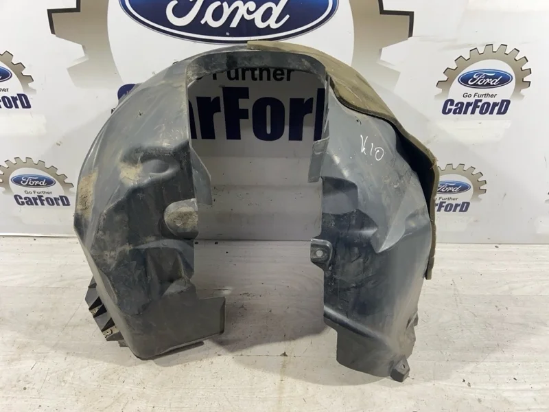 Подкрылок передний правый Ford S-MAX (06-15) SAV