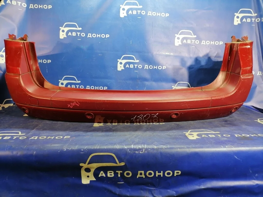 бампер RENAULT MEGANE KM - R 7701476954