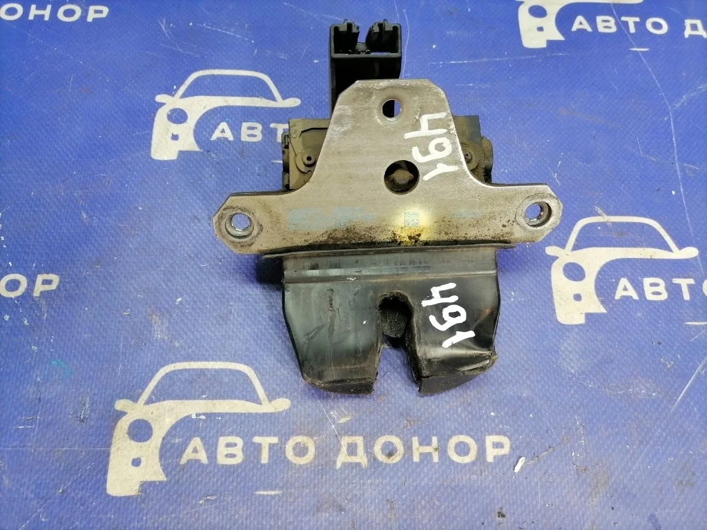 замок багажника FORD FOCUS CB8 IQDB - 1930055