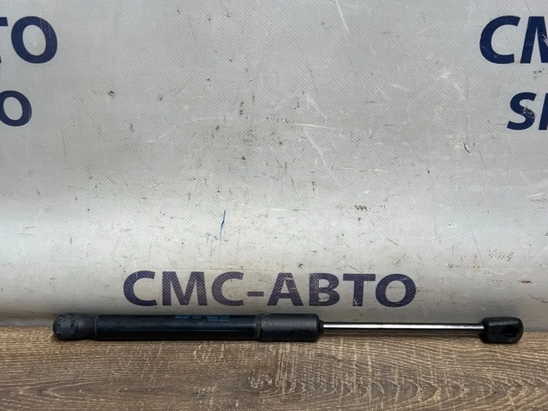 Амортизатор капота Audi A6 4G8823359A C7 2.0T CYP, передний