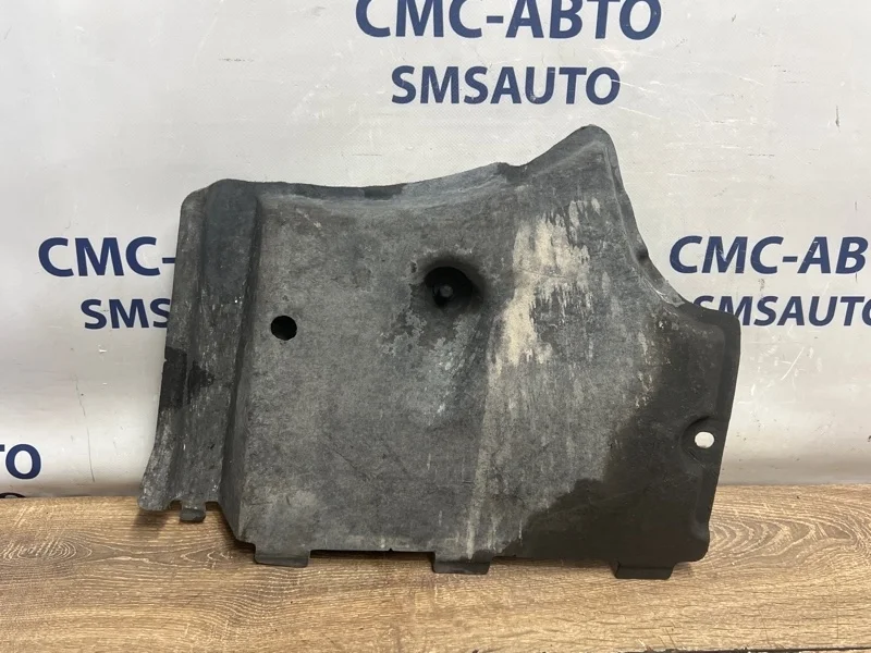 Защита Audi A6 4G0825202A C7 2.0T CYP, передняя правая
