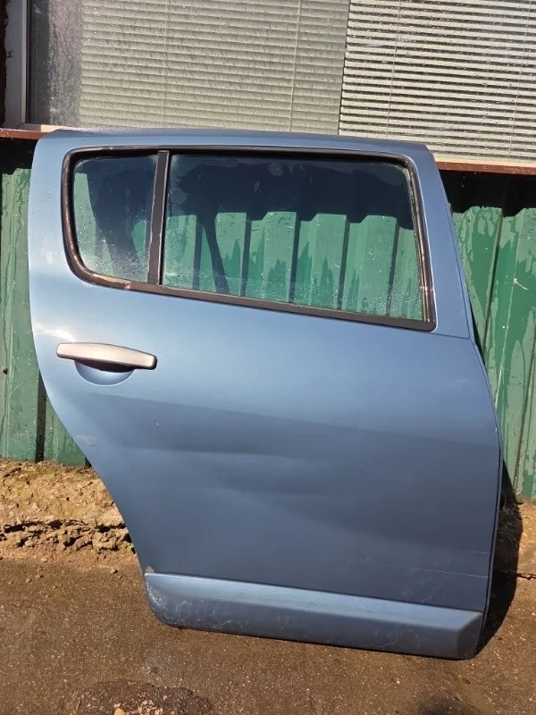 Дверь боковая RENAULT SANDERO 2013 821006948R 1 K7M F 710, задняя правая