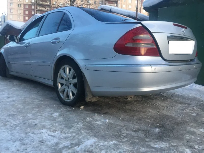 Продажа Mercedes-Benz E class 5.0 (306Hp) (113.967) RWD AT по запчастям