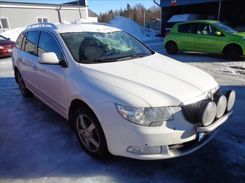 Продажа Zotye Z100 1.0 (68Hp) FWD MT по запчастям