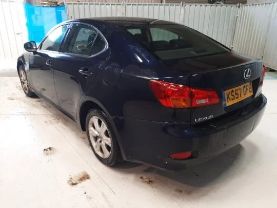 Продажа Lexus IS 2.2D (170Hp) (2AD-FHV) RWD MT по запчастям