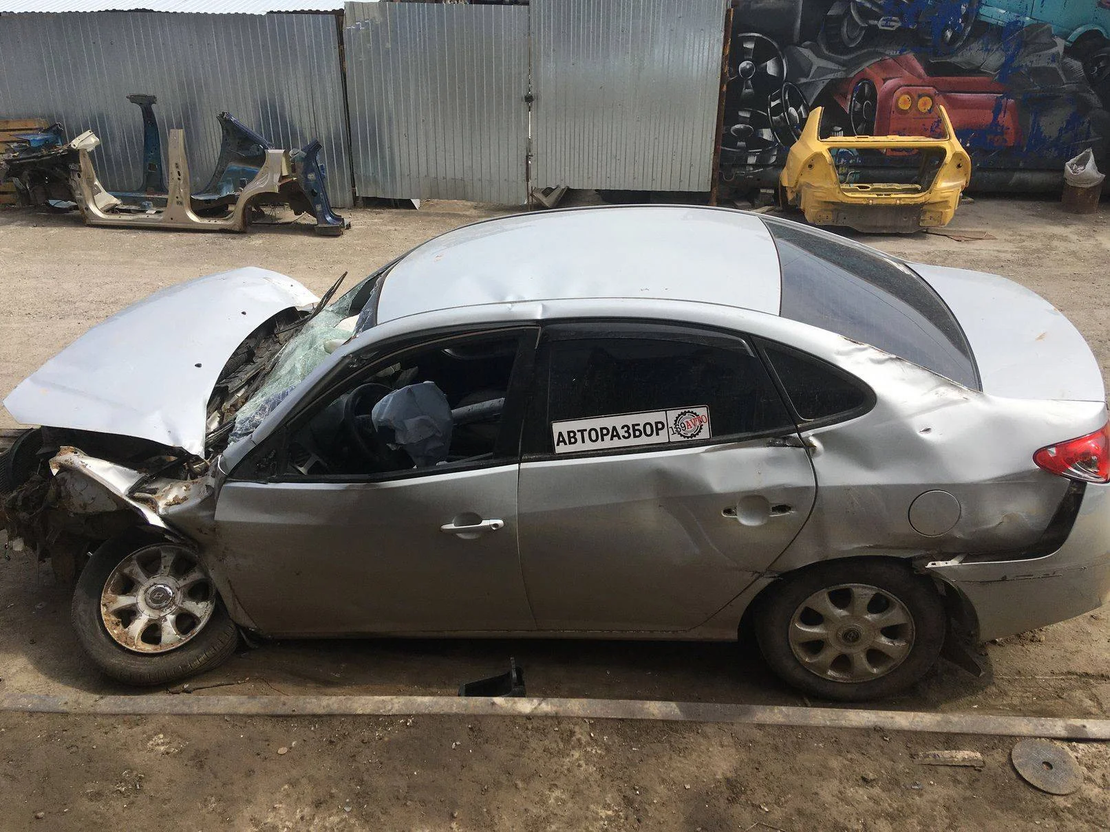 Продажа Hyundai Elantra 1.6 (123Hp) (G4FC) FWD MT по запчастям