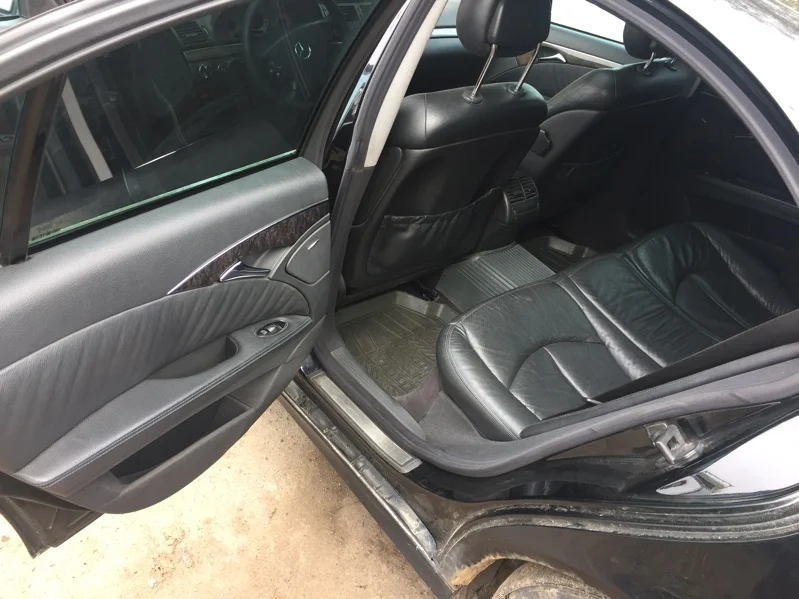 Продажа Mercedes-Benz E class 2.2D (150Hp) (646.961) RWD AT по запчастям