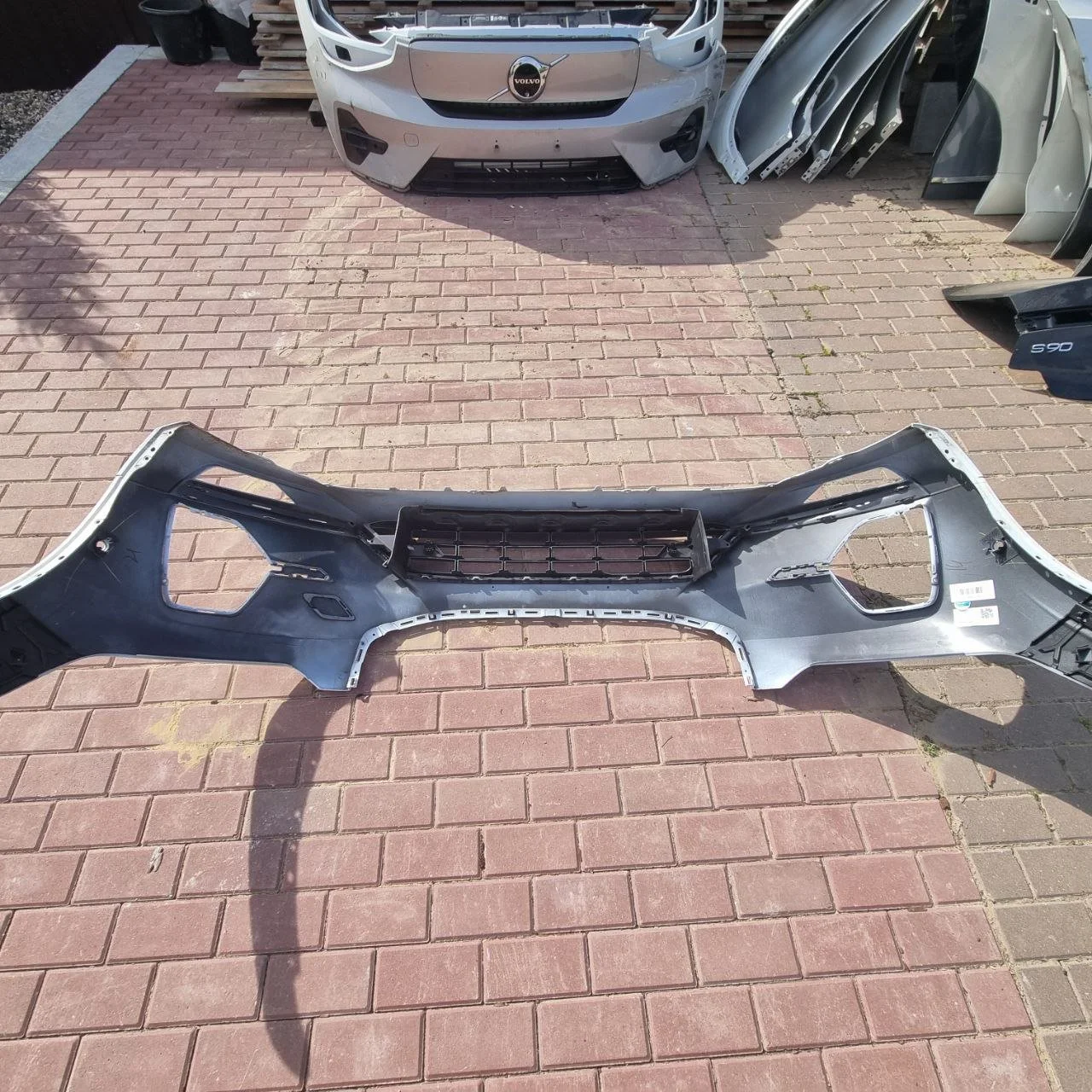 Бампер передний Volvo XC60 2 rest 2021 (32296892)