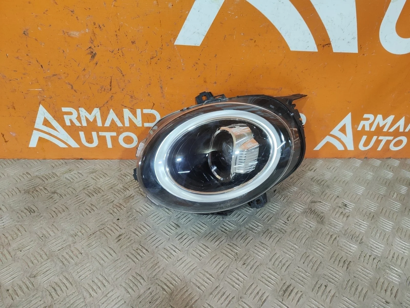 Фара Mini Hatch 2018-2021 63118737594 F55, правая