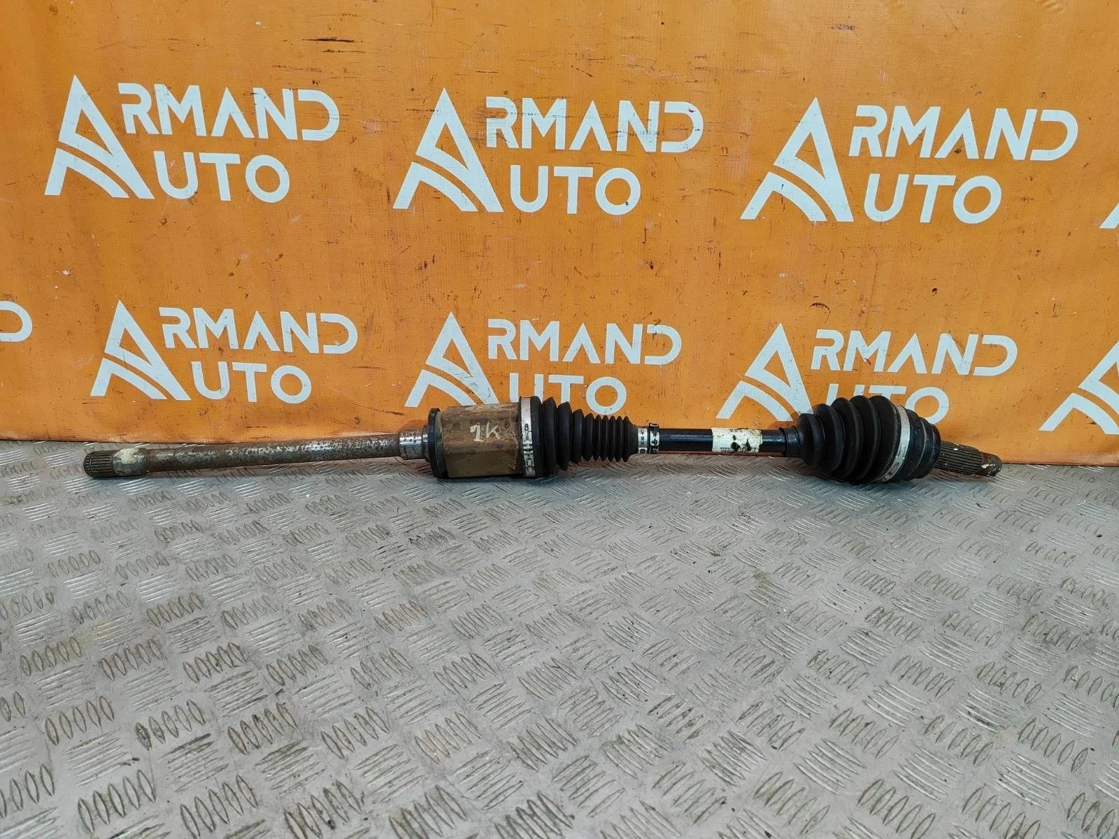 Приводной вал Bmw X5 2006-2013 31607622884 E70, передний правый