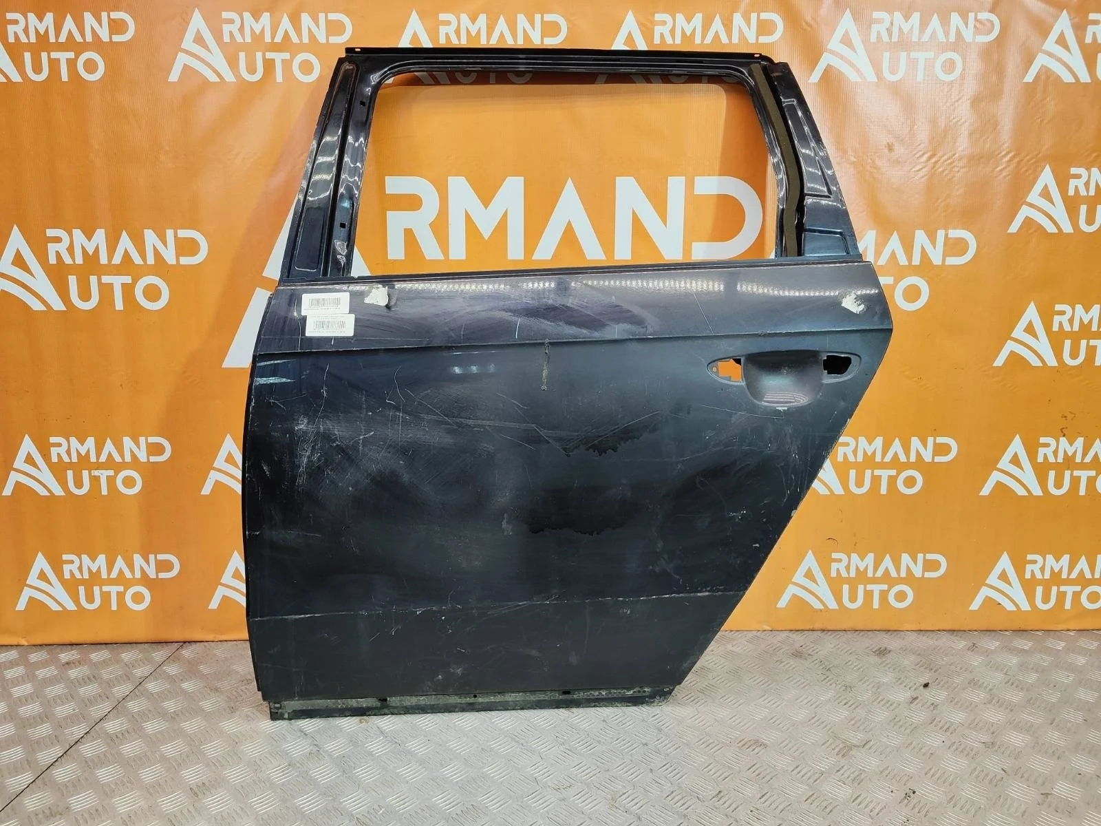 Дверь Volkswagen Passat 2011-2015 3AF833055 B7, задняя левая