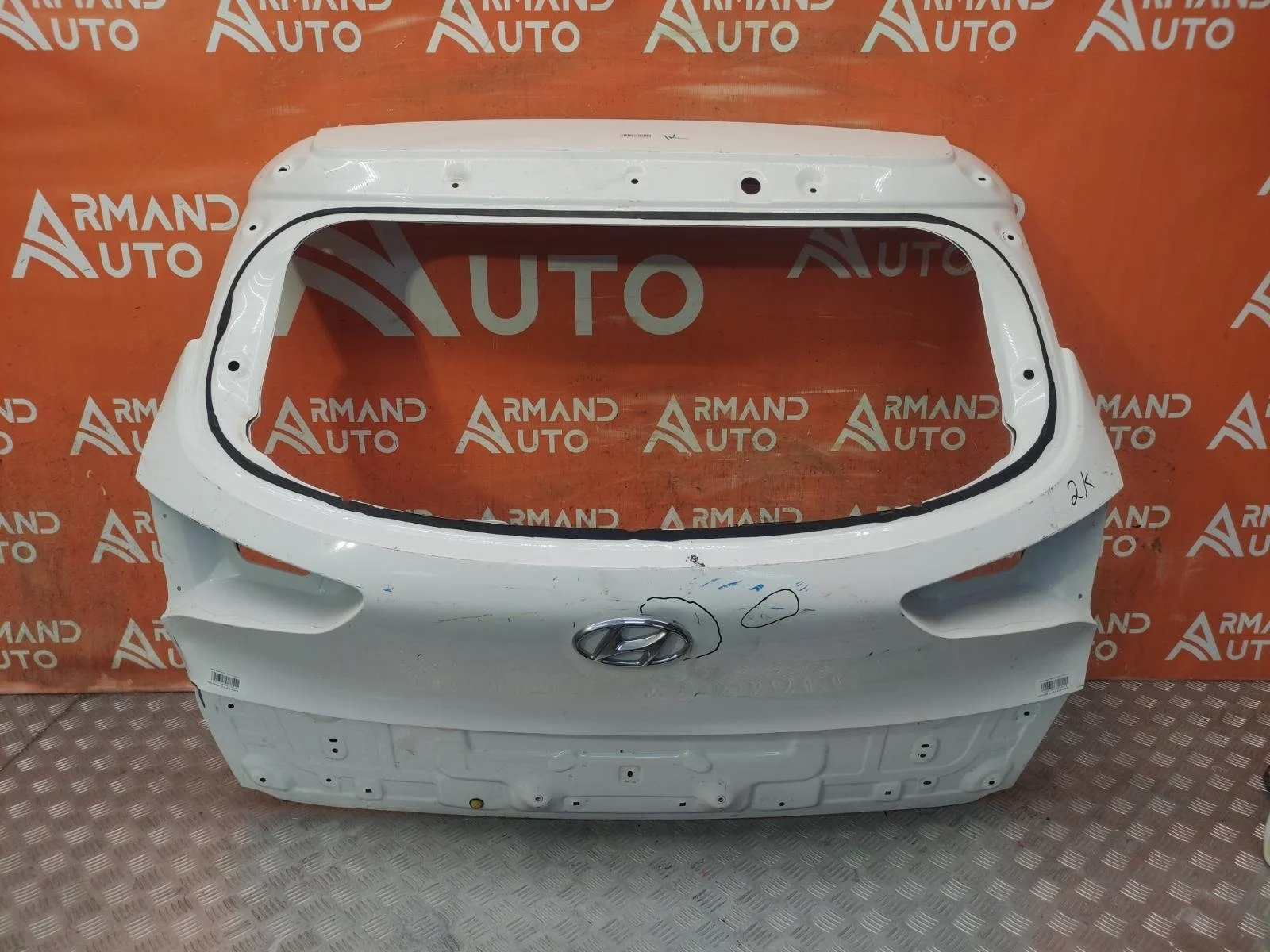 Дверь багажника HYUNDAI Tucson 2015-2018 73700D7000 3