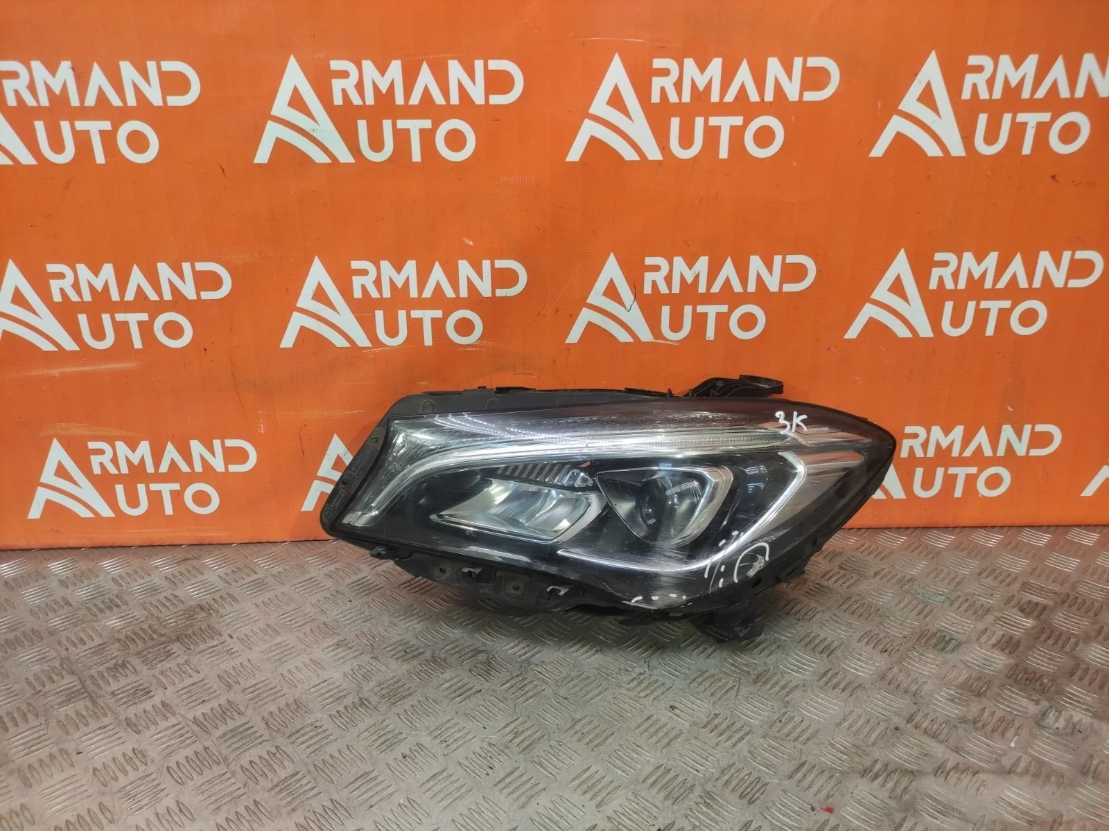 Фара Mercedes CLA-Class 2016-2019 A1179067800 C117 X117, левая