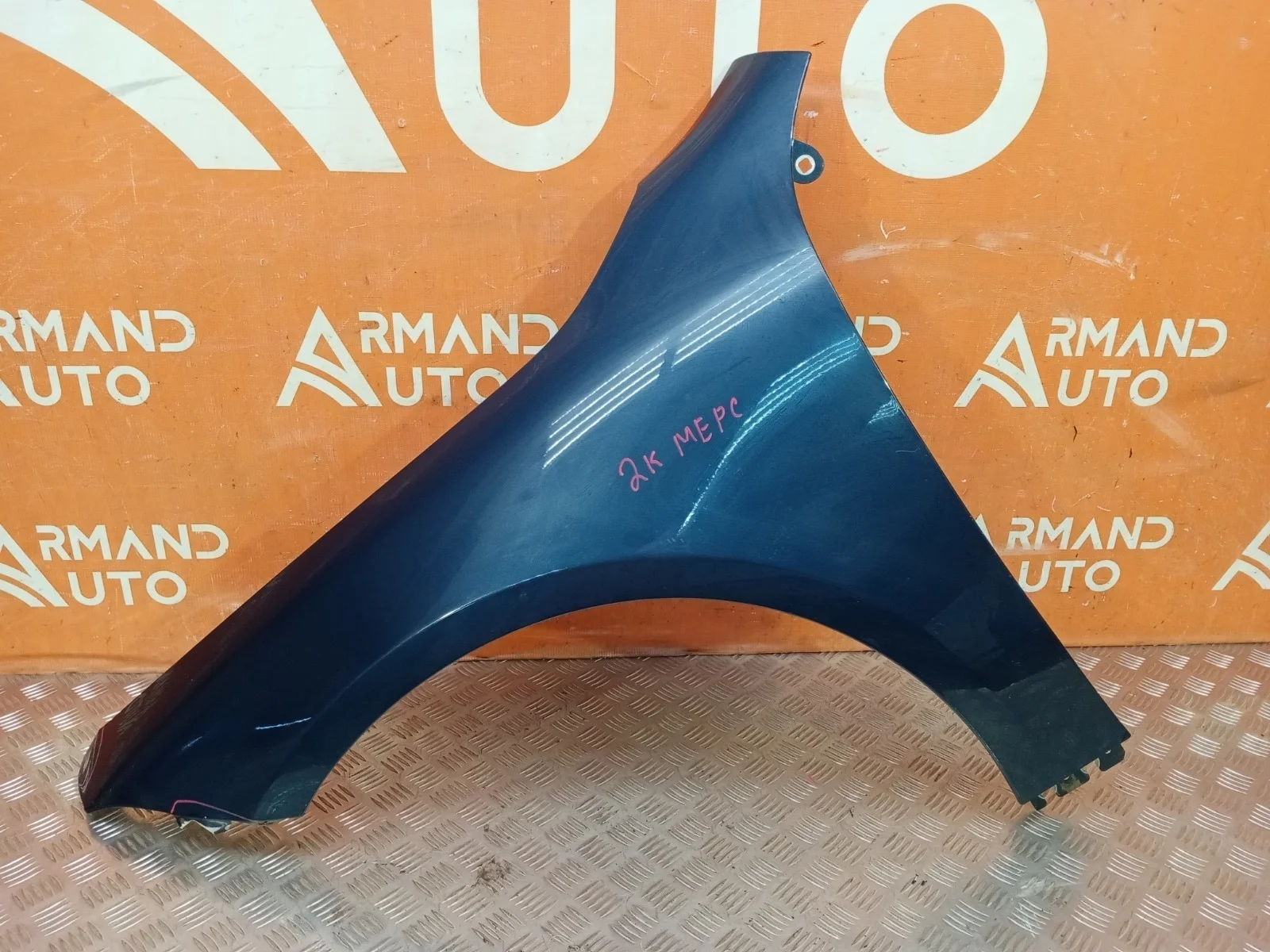 Крыло Mercedes CLA-Class 2019-2025 A1188810300 C118, переднее левое