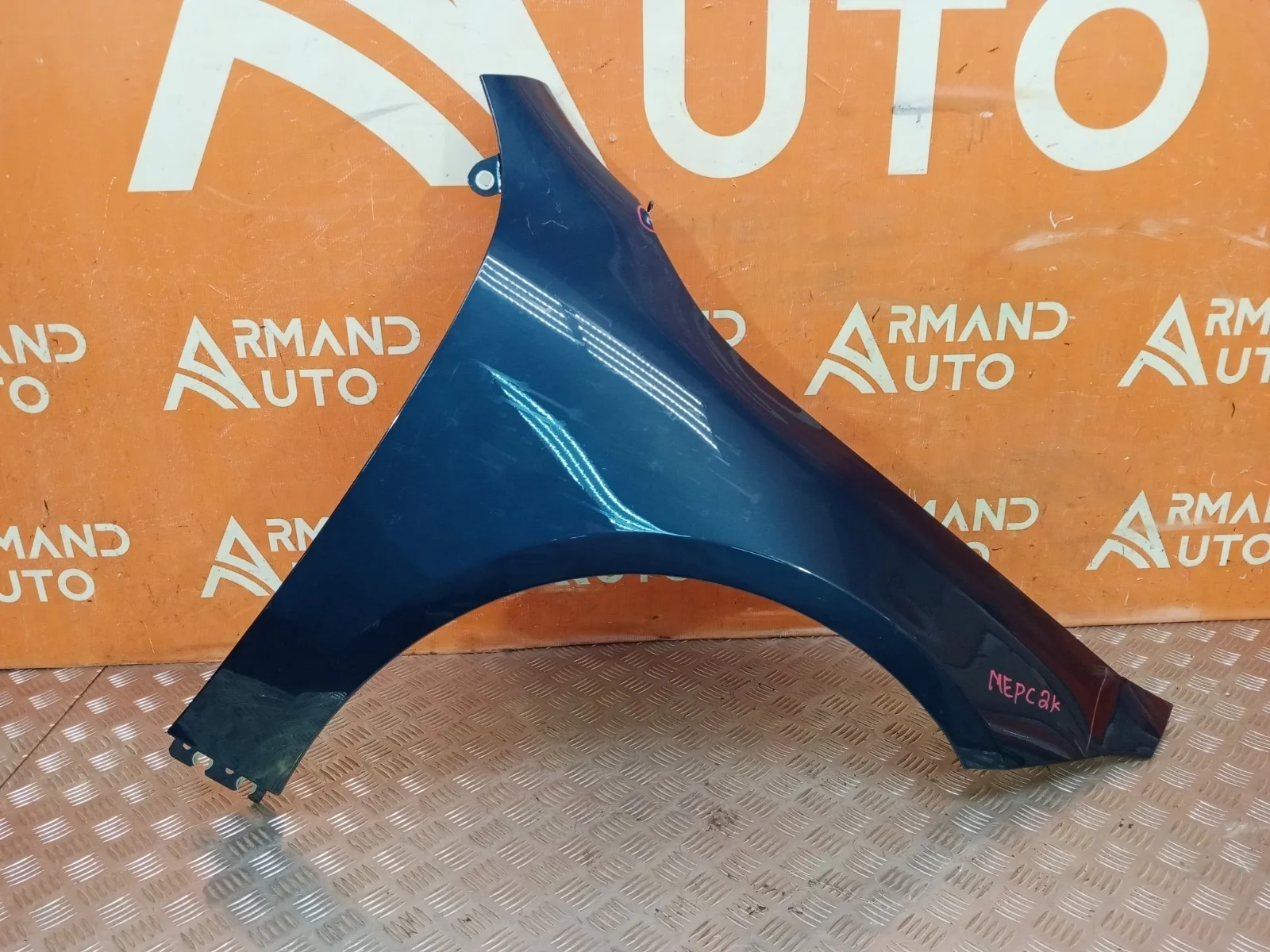 Крыло Mercedes CLA-Class 2019-2025 A1188810400 C118, переднее правое