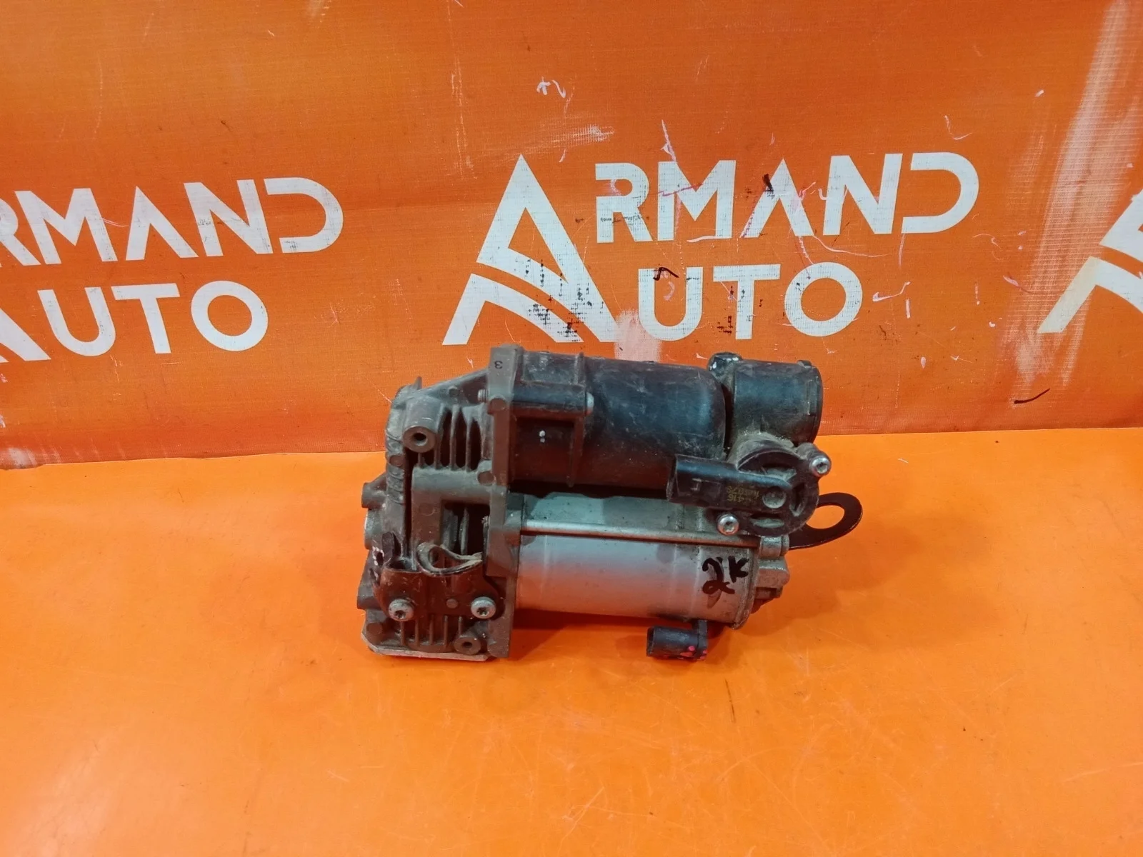 Компрессор подвески Mercedes S-Class 2013-2020 A0993200104 W222