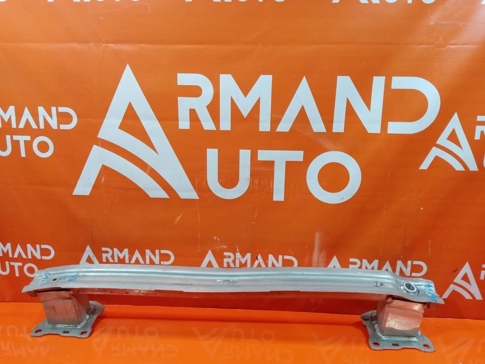 Усилитель бампера Audi A4 2015-2025 8W0807309 5 B9, задний