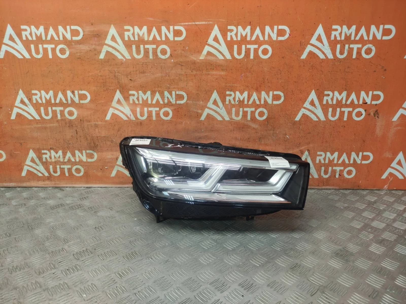 Фара Audi Q5 2017-2020 80A941774 2 FY, правая