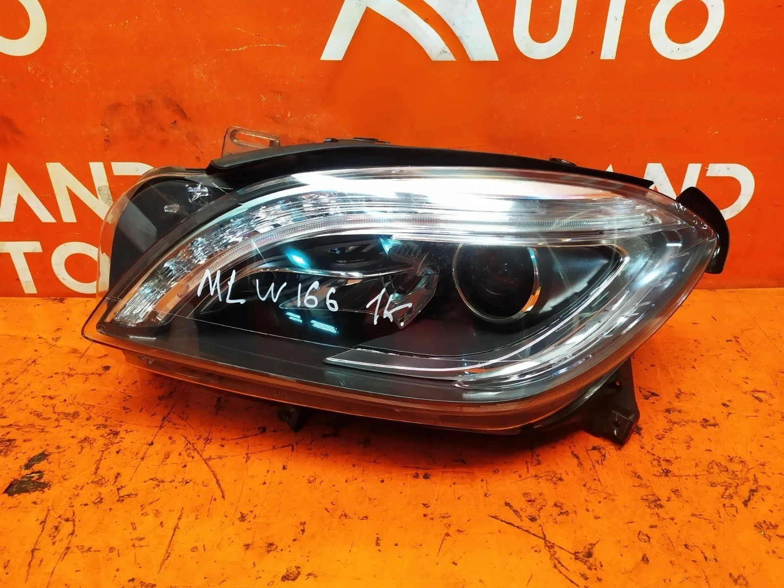Фара Mercedes M ML GLE-Class 2011-2015 A1668205459 W166, левая