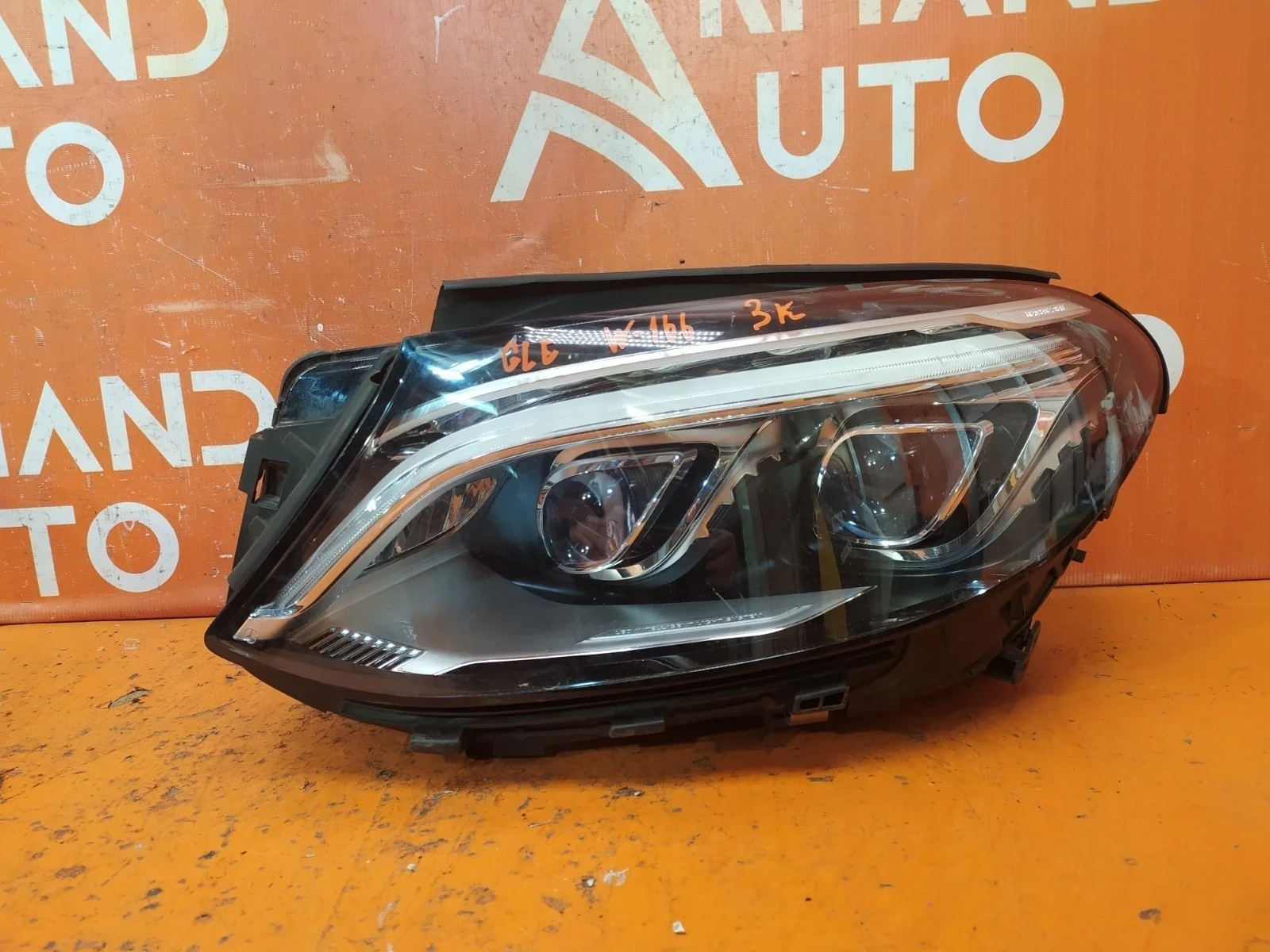 Фара Mercedes M ML GLE-Class 2015-2018 A1668201159 W166, левая