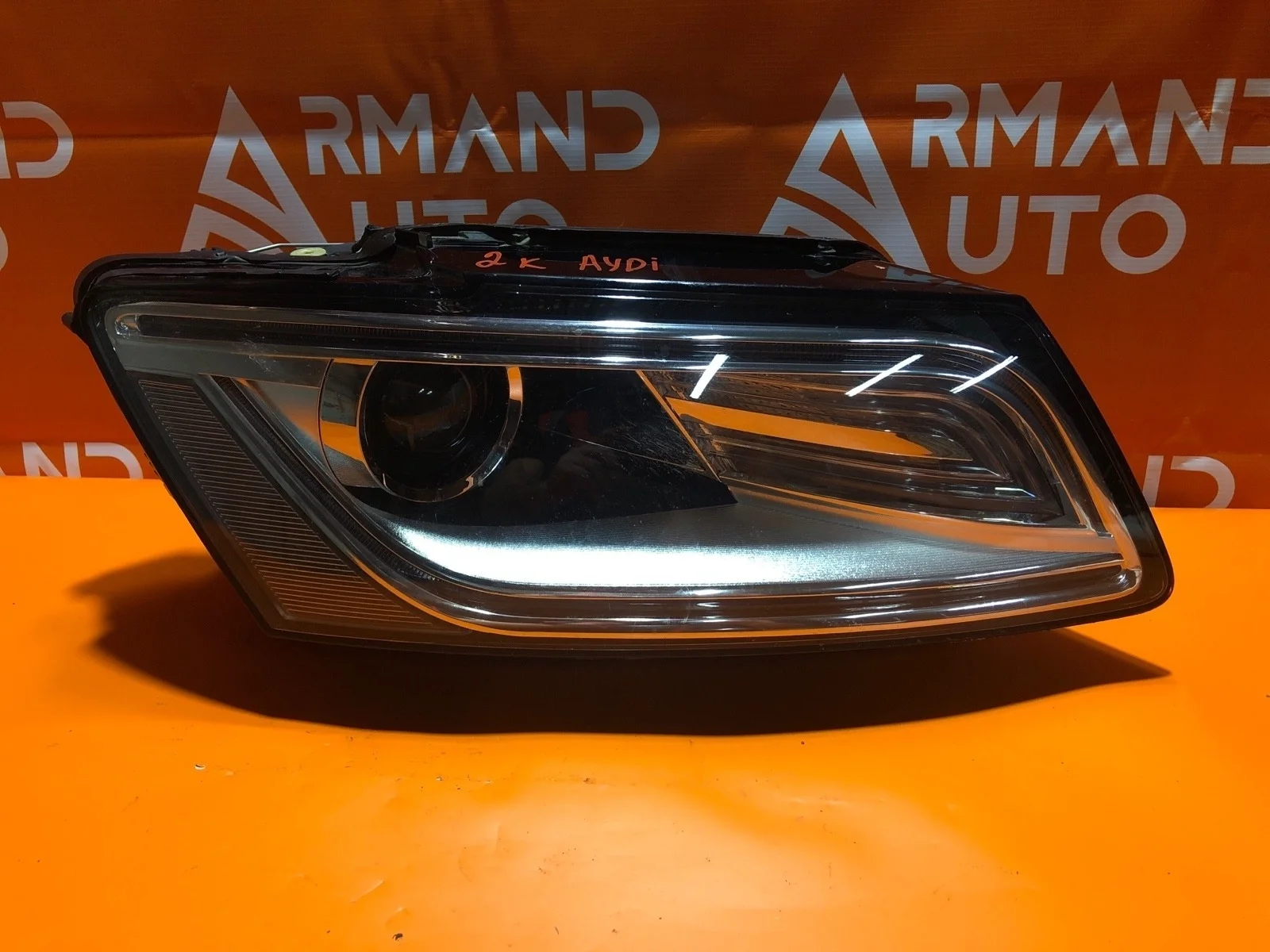 Фара Audi Q5 2012-2017 8R0941044C 1 8R, правая