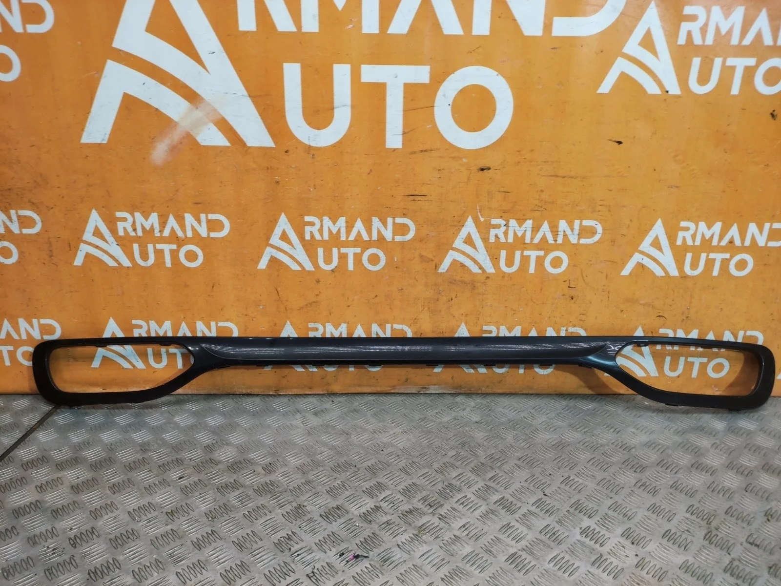 Накладка бампера нижняя BMW 7 series 2015-2019 51127425073 G11 G12, задняя