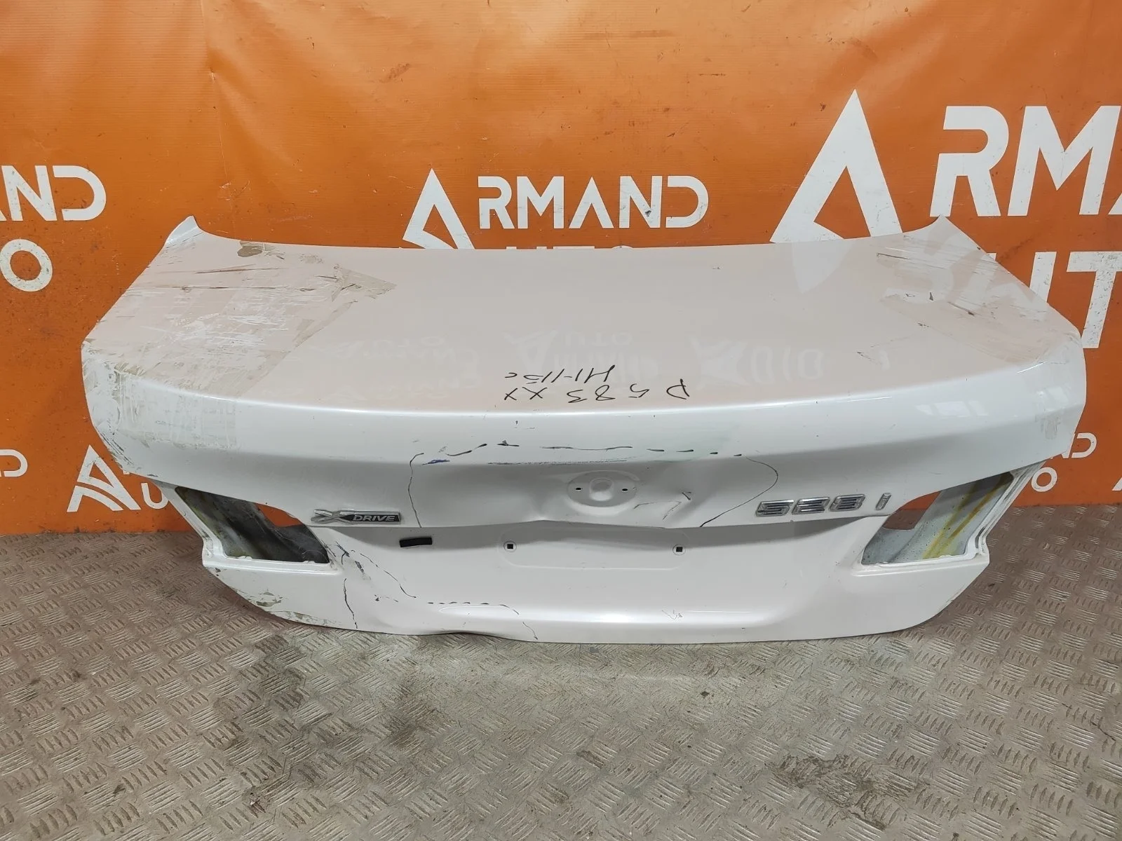 Крышка багажника BMW 5 series 2009-2017 41627240552 F10