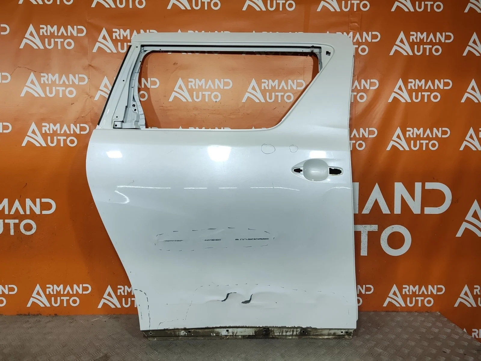 Дверь сдвижная Toyota Alphard 2008-2014 6700358070 2, правая