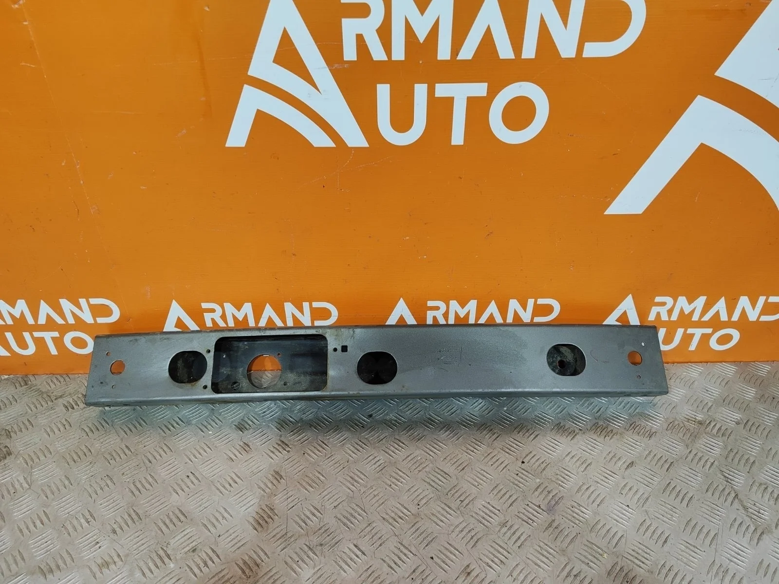 Усилитель бампера Land Rover Range Rover 2012-2022 LR128131 4 L405, передний