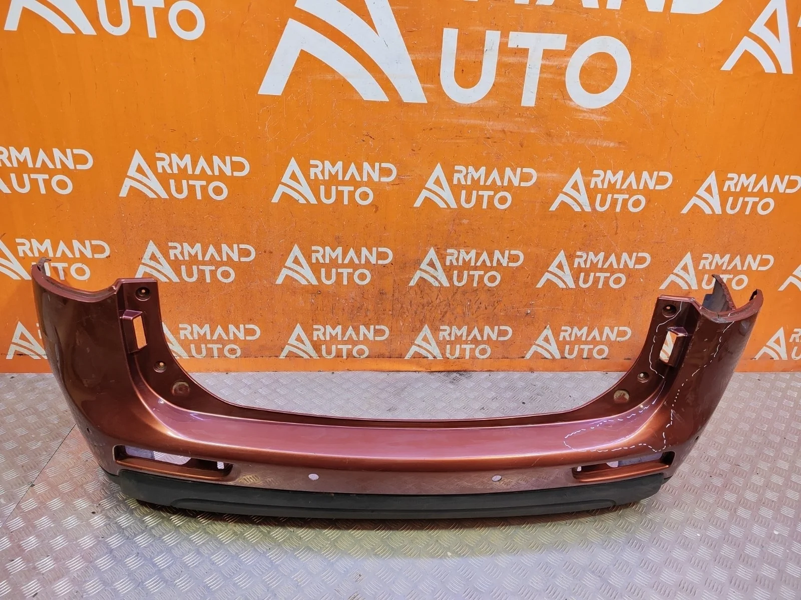 Бампер Mitsubishi Outlander 2012-2014 6410C568 3, задний