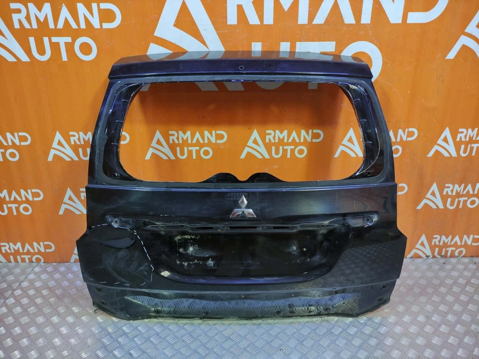 Дверь багажника Mitsubishi Pajero Sport 2015-2021 5801B684 3