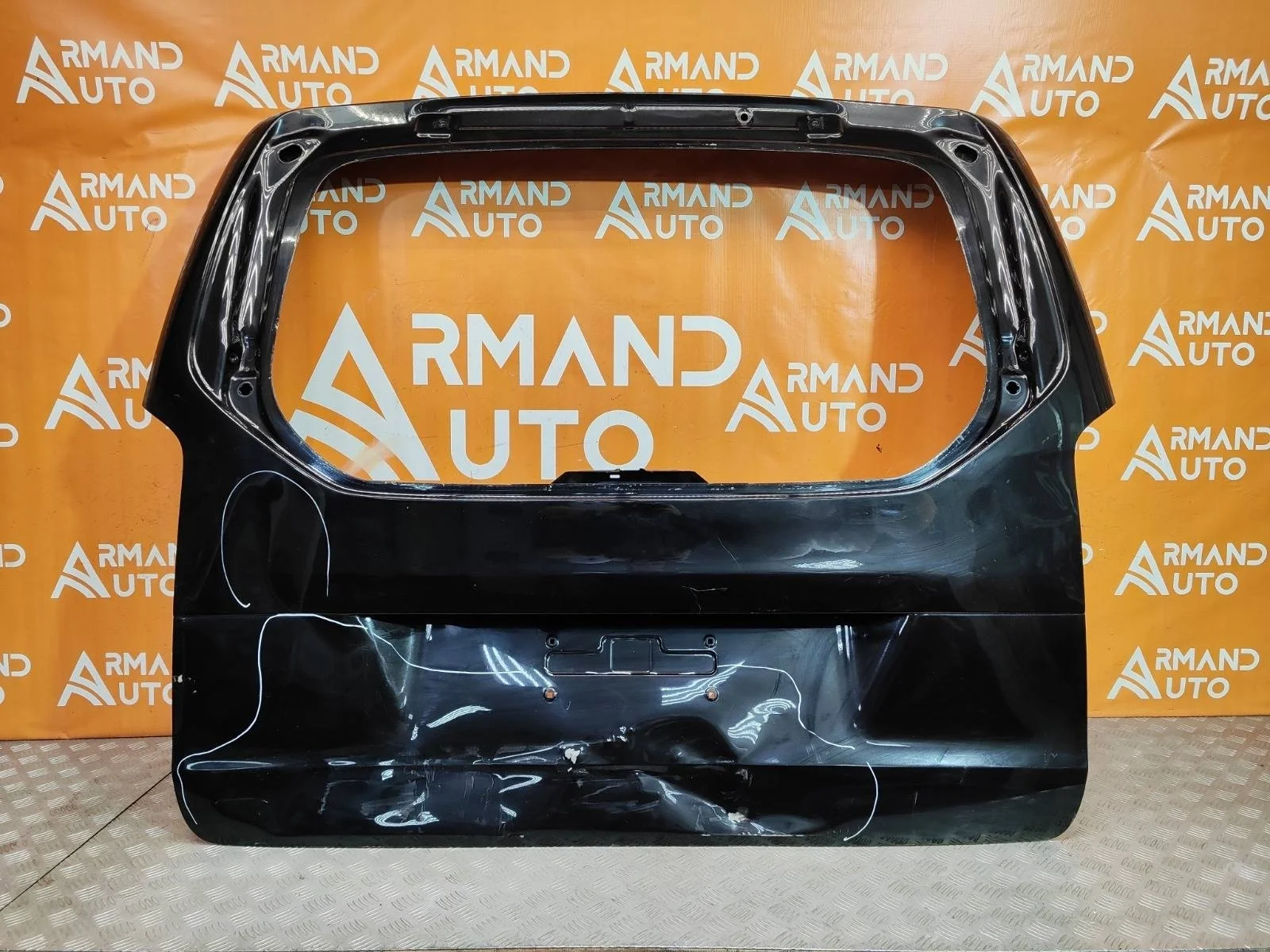 Дверь багажника Mercedes V-Class 2014-нв A4477404000 W447